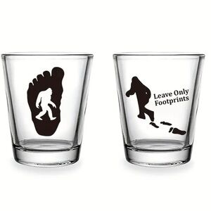 🆕 2pcs Bigfoot Sasquatch Series Shot Glasses 2 oz Bigfoot/Footprints